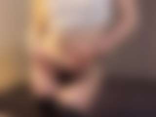 Live cam show with VanessaSuderman - Tease on Camsoda