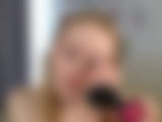 Live cam show with VanessaSuderman - Orgasm on Mixed Magazine Live