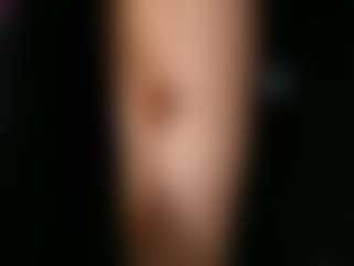 Live cam show with AliceLeenke - No Drinking on Camming Site