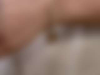 Live cam show with AliceLeenke - Hazel Eyes on crypto-cams