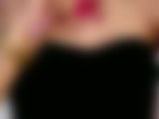 Live cam show with AliceLeenke - Average on Camsoda