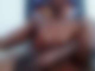 Drakebrown23's Live Sex Cam Show