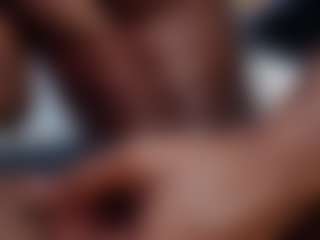 Live cam show with Drakebrown23 - Smoking on xxxlivecams.org