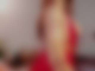 Live cam show with feerluxx - Brown Eyes Brown Hair on Cam Slut
