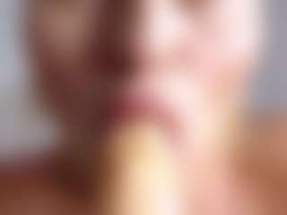 Live cam show with Kate-stewar - Foot Fetish Curvy on sexylive.show