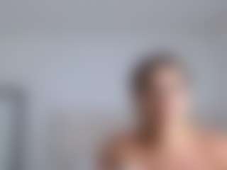 Live cam show with Kate-stewar - Lovense MILF on crypto-cams