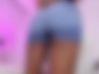 Live cam show with Nana-cooper - Skinny Teen (18+) on Camsoda