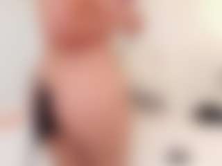 theylor-16's Live Sex Cam Show