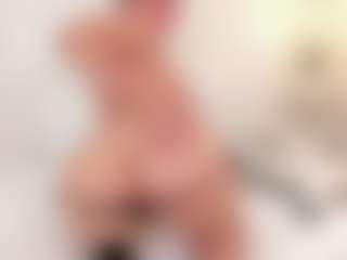 Live cam show with theylor-16 - New Big Ass on StripNow