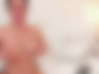 theylor-16's Live Sex Cam Show