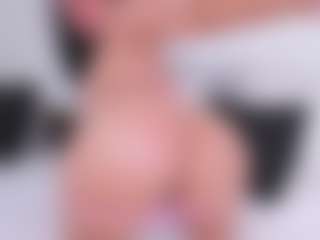 theylor-16's Live Sex Cam Show