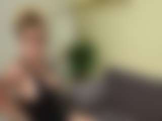 Live cam show with Trixie-June - New BBW on EXY