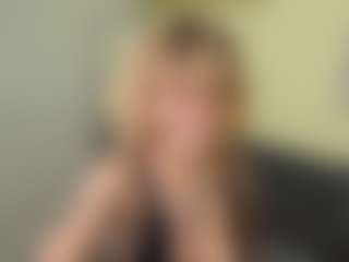 Trixie-June's Live Sex Cam Show