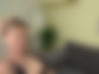 Trixie-June's Live Sex Cam Show
