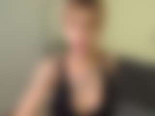 Trixie-June's Live Sex Cam Show