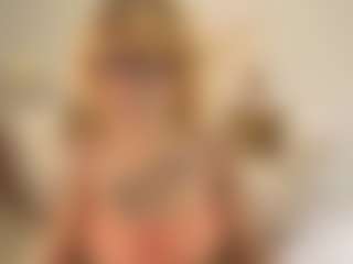 Live cam show with Trixie-June - BBW Cum on SmokeAndPoke