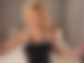 Trixie-June's Live Sex Cam Show