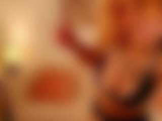 Trixie-Junes Live-Sex-Cam-Show