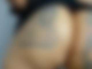 Yunkeyc's Live Sex Cam Show