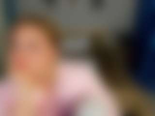 Live cam show with Al1ce-Park - Skinny on AdultVida.com