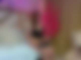 Live cam show with Cailyn-frox - New Big Tits on Milfs Live