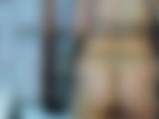 Live cam show with Cailyn-frox - New Blowjob on live18s.com