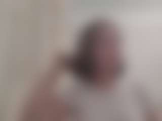 Live cam show with Laura - Pov on Camsoda