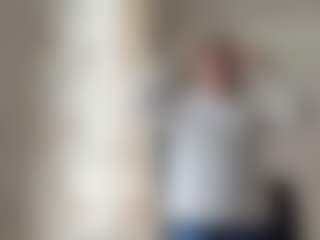 Laura's Live Sex Cam Show