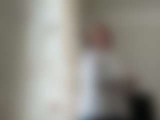 Laura's Live Sex Cam Show