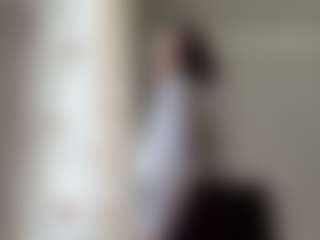 Laura's Live Sex Cam Show