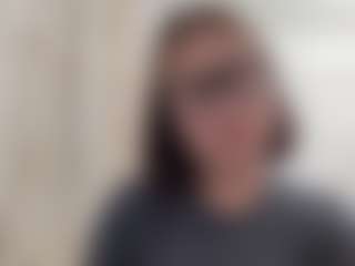 Live cam show with Laura - College Brown Hair on Dare Cams