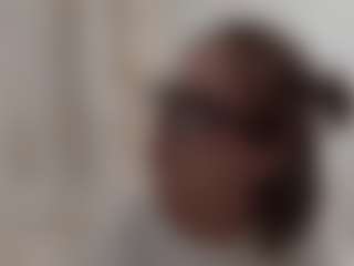Laura's Live Sex Cam Show