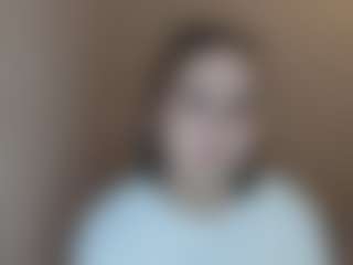 Live cam show with Laura - Ride Torso on makecum.org