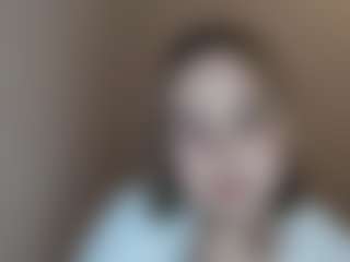 Live cam show with Laura - Cum on live18s.com