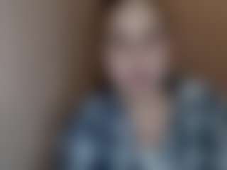 Live cam show with Laura - Blue Eyes on Camsoda