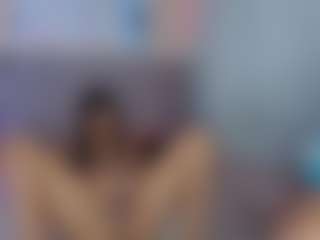 Live cam show with Kassiekitty - New Brown Eyes on Camsoda