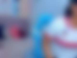 Live cam show with Kassiekitty - Small Tits on Camsoda