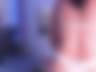Live cam show with Kassiekitty - Camel Toe on nudelive.tv