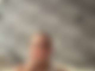 Live cam show with KenaDilsaver - Sexy on camwithhim.com