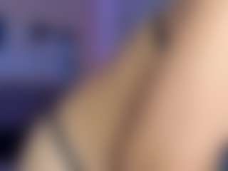 kittygirlsgh's Live Sex Cam Show
