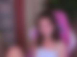 Live cam show with LunaRa1n - New Petite on makecum.org
