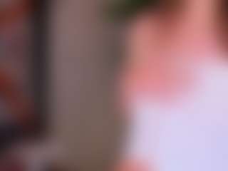 Live cam show with LunaRa1n - Sweet on livesuperchat.net