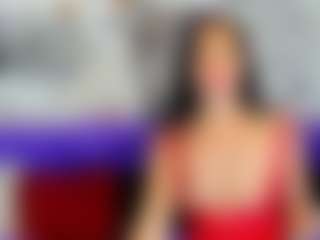 Show live cam dengan OliMills - Squirt MILF di Camsoda