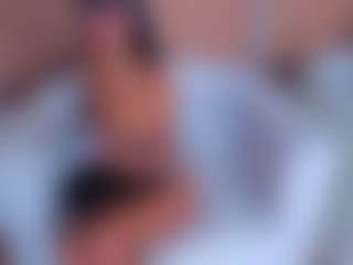 EllieFoxx's Live Sex Cam Show