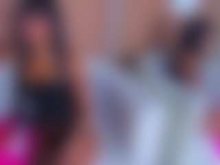 EllieFoxx's Live Sex Cam Show