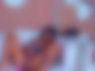 EllieFoxx's Live Sex Cam Show