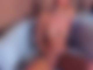 EllieFoxx's Live Sex Cam Show