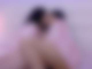 Live-camshow met Emma-and-Tara - Drinking op Camsoda
