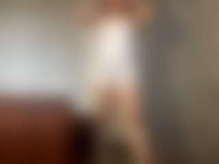 InesShofner's Live Sex Cam Show