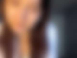 InesShofner's Live Sex Cam Show
